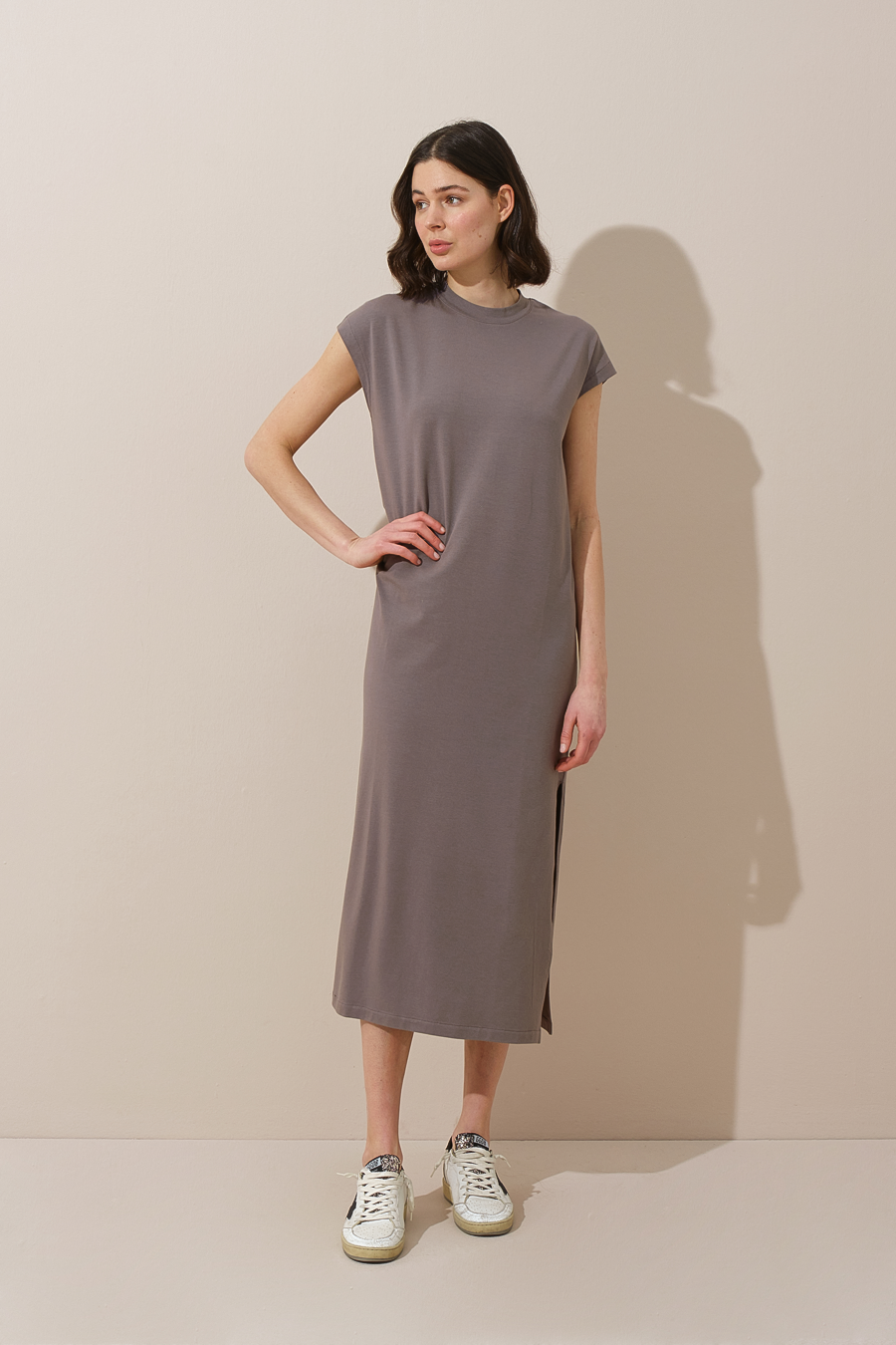 Capped Shoulder Maxi Dress