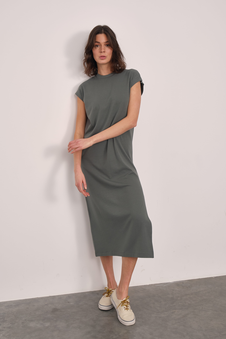 Capped Shoulder Maxi Dress