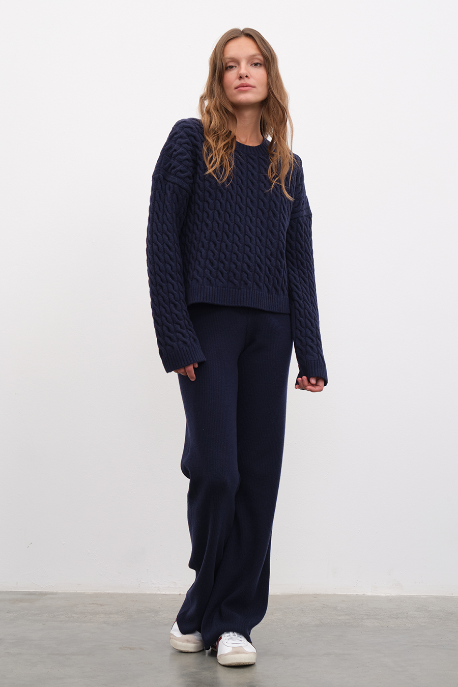 Cable Knit Cropped Sweater