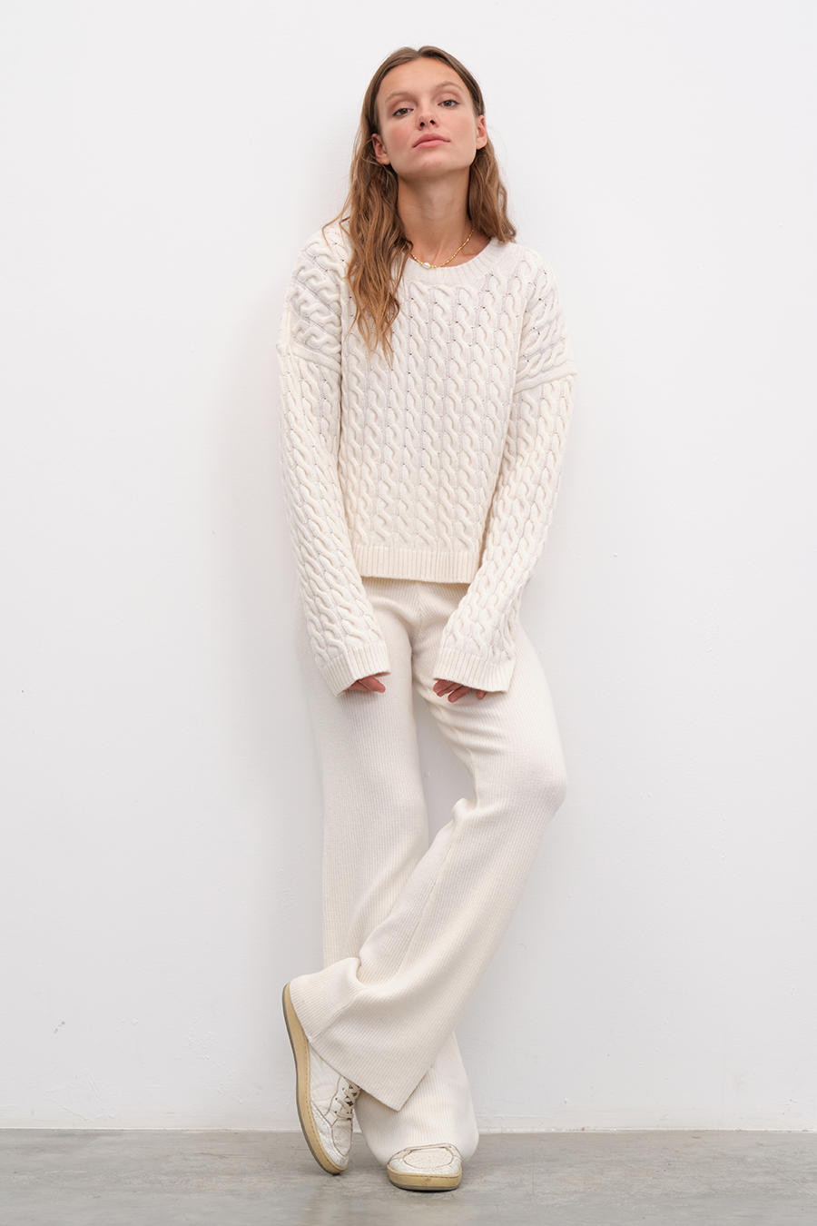 Cable Knit Cropped Sweater