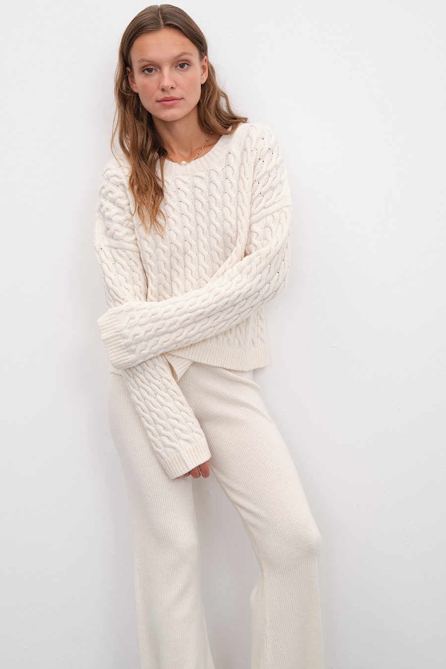 Cable Knit Cropped Sweater