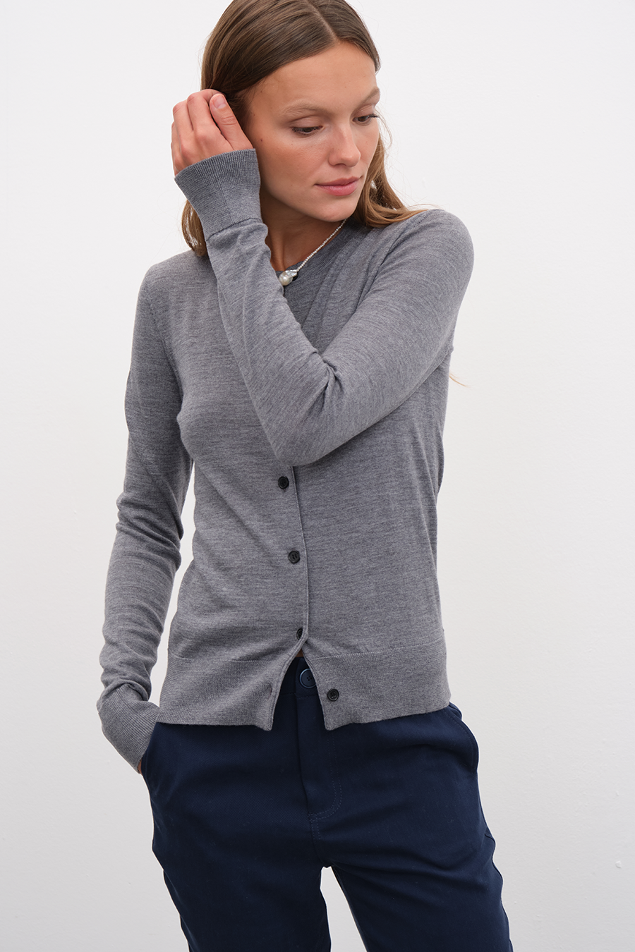 Lightweight Merino Fitted Cardigan