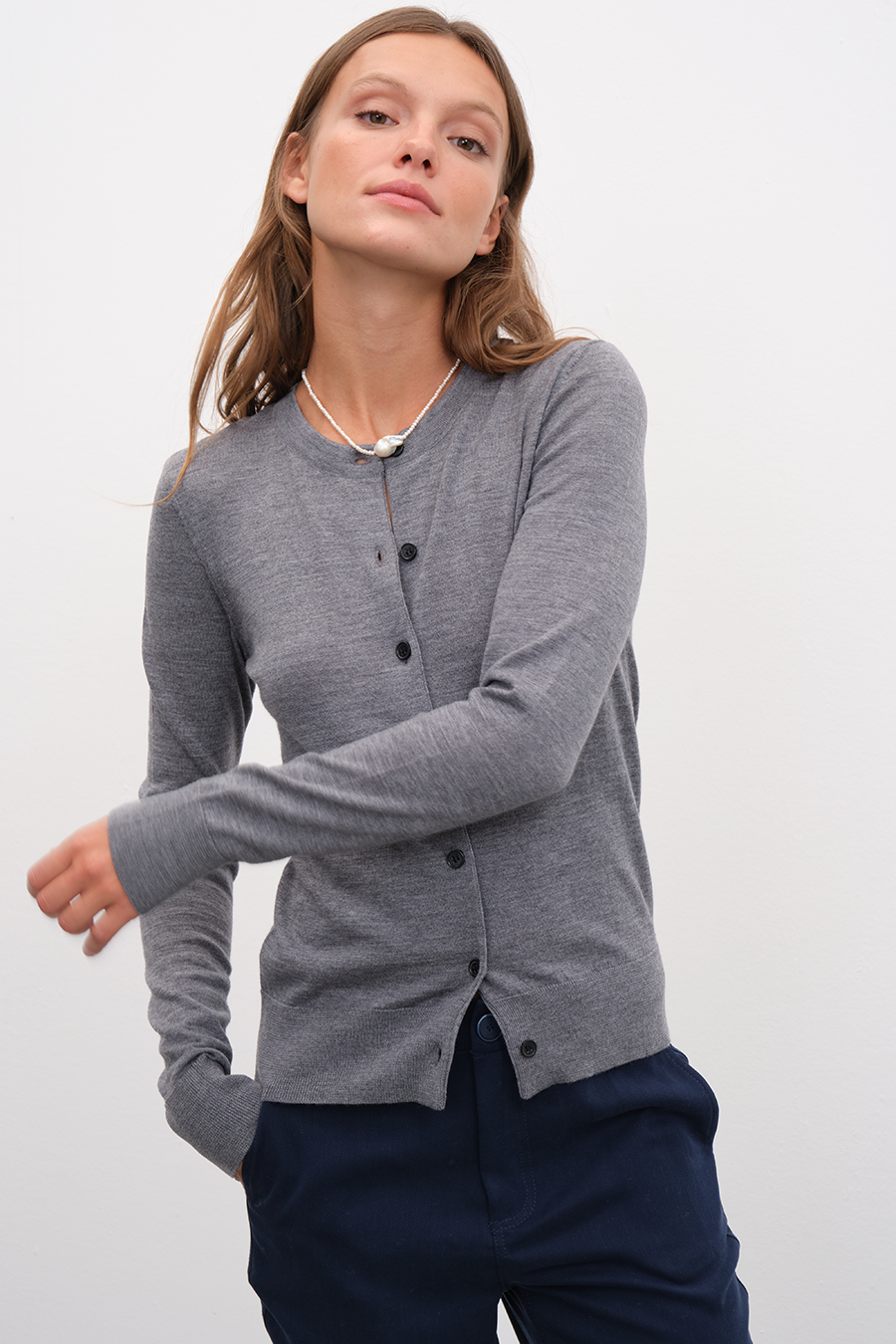Lightweight Merino Fitted Cardigan