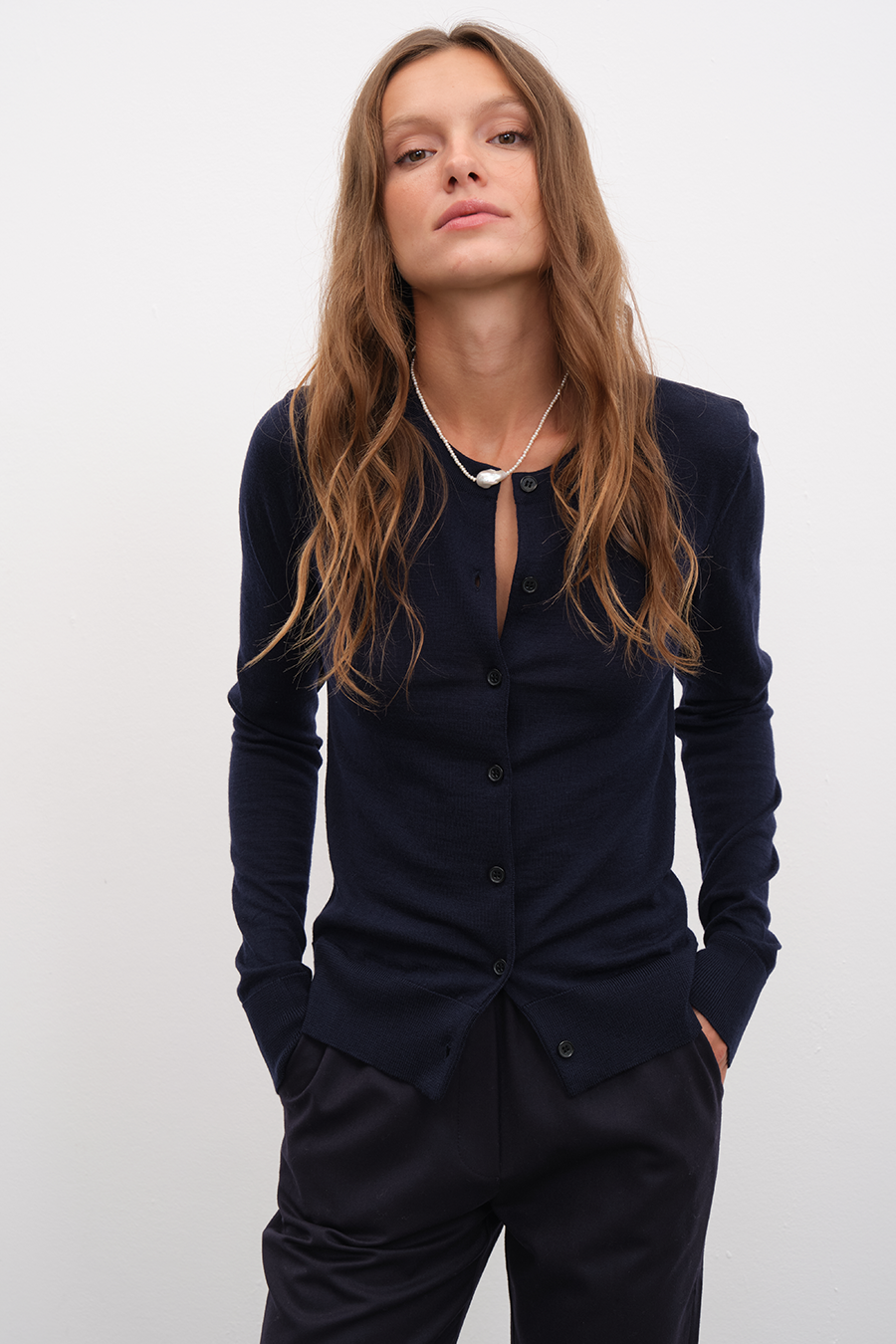 Lightweight Merino Fitted Cardigan