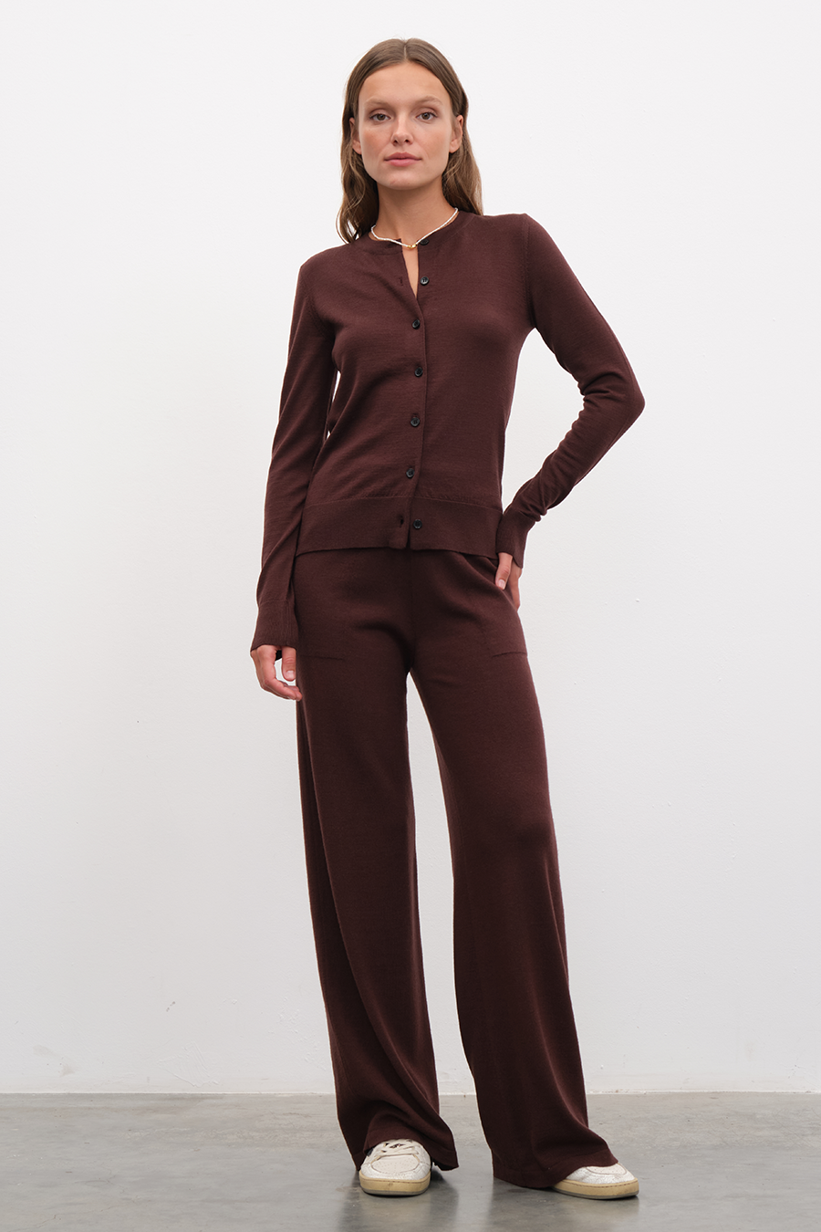 Lightweight Merino Fitted Cardigan