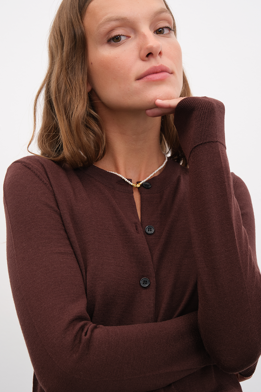Lightweight Merino Fitted Cardigan