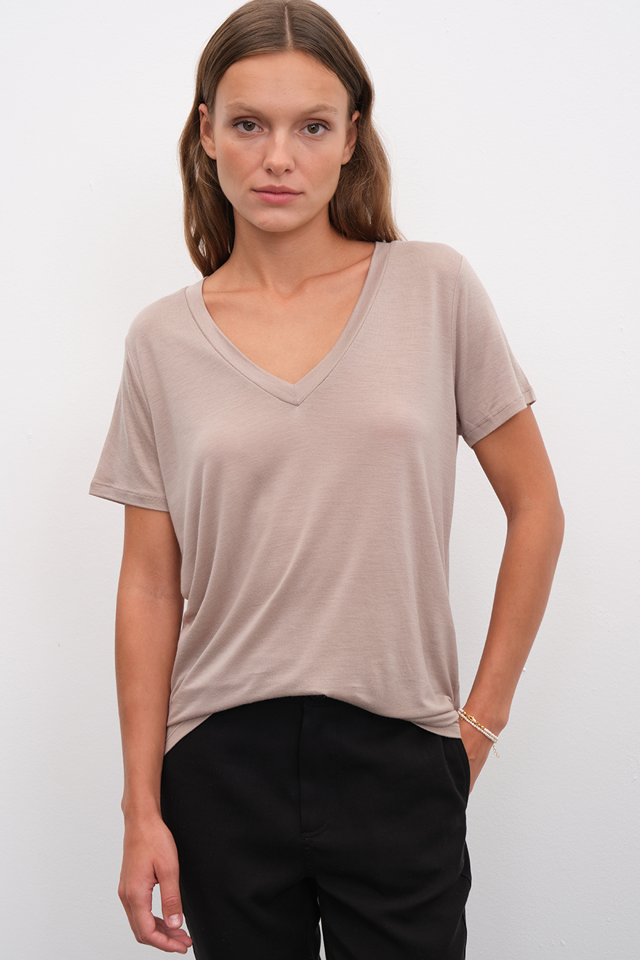 V Neck T-shirt in Lyocell (TENCEL™)