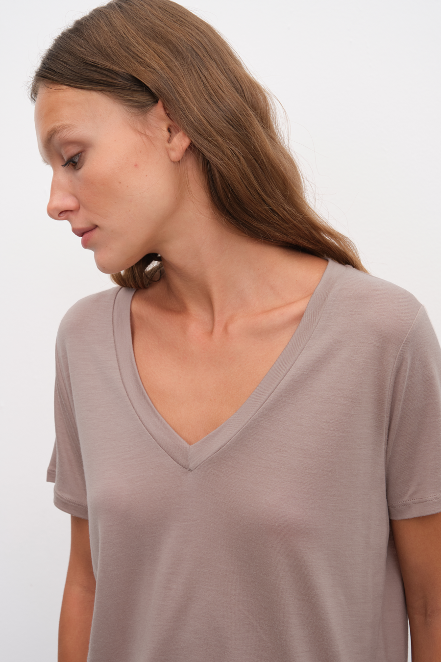 V Neck T-shirt in Lyocell (TENCEL™)