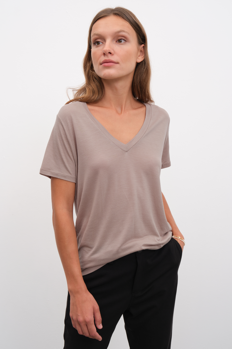 V Neck T-shirt in Lyocell (TENCEL™)