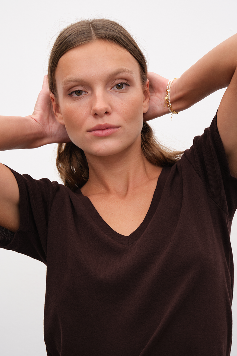 V Neck Fitted T-shirt in Micro-Ribbed Cotton