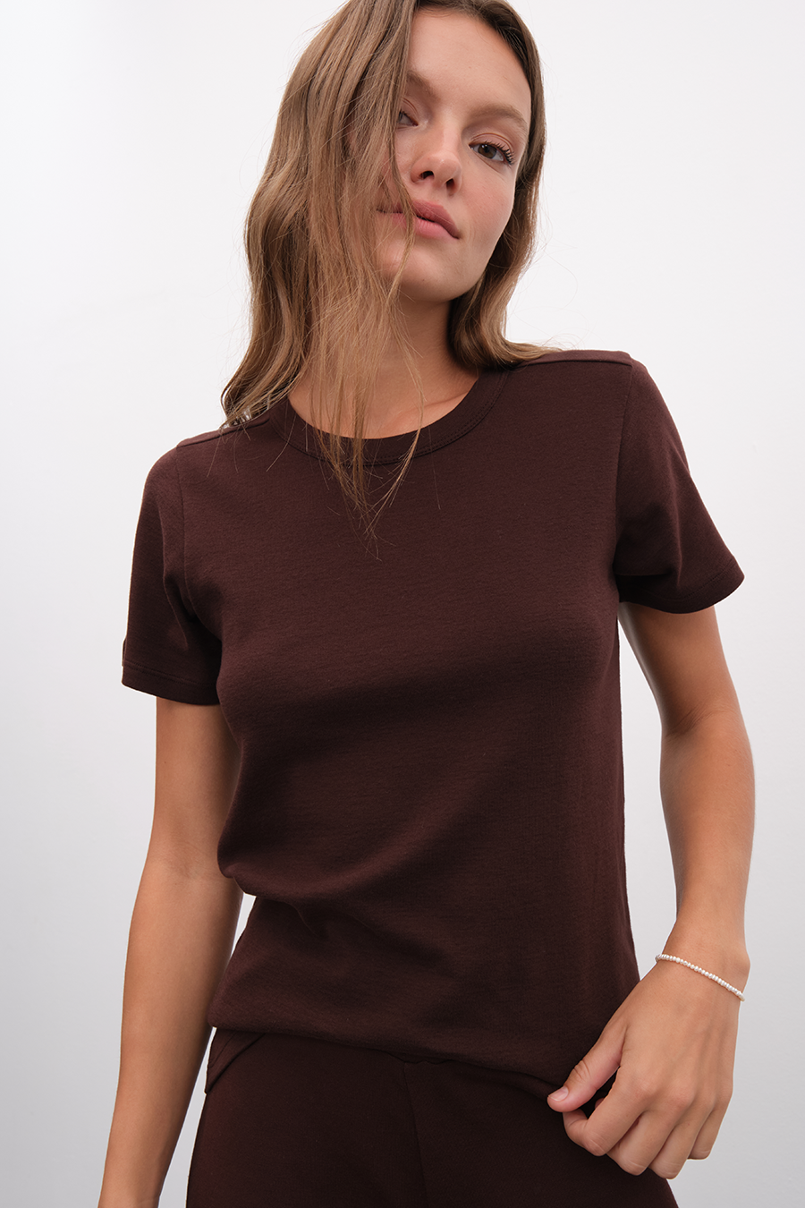 Crew Neck Fitted T-shirt in Micro-Ribbed Cotton