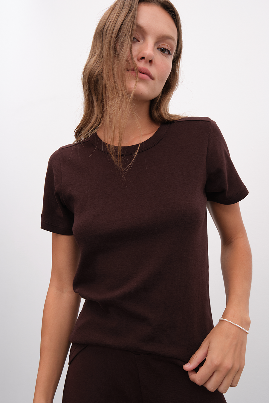 Crew Neck Fitted T-shirt in Micro-Ribbed Cotton