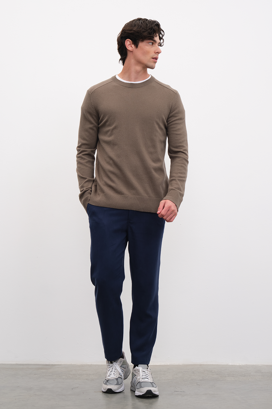 Cashmere Merino Sweater with Shoulder Stitching