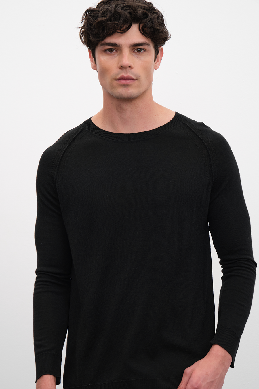 Lightweight Cashmere Merino Unisex Sweater