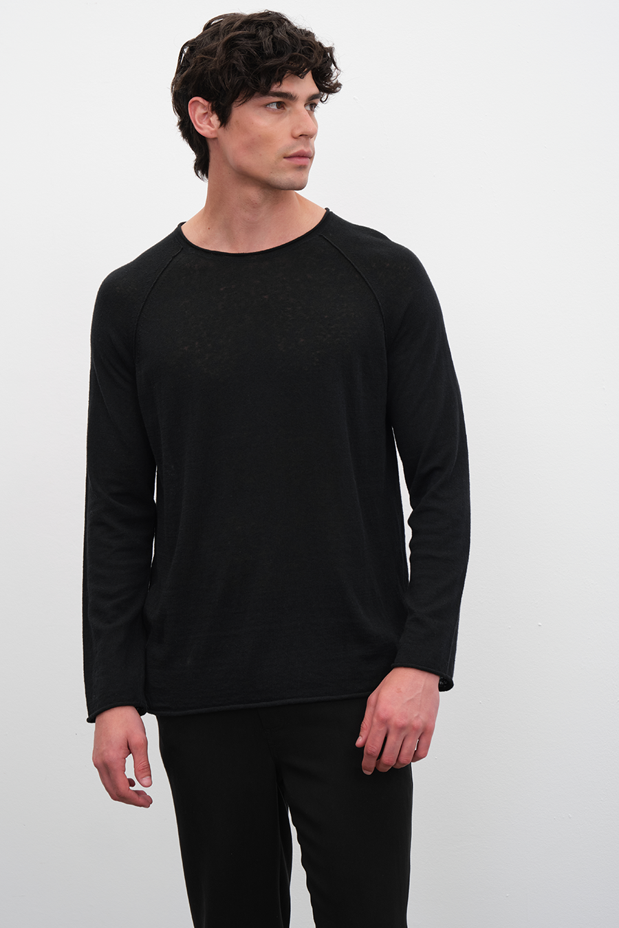 Raglan Sleeve Lightweight Unisex Sweater in Cotton/Linen Blend
