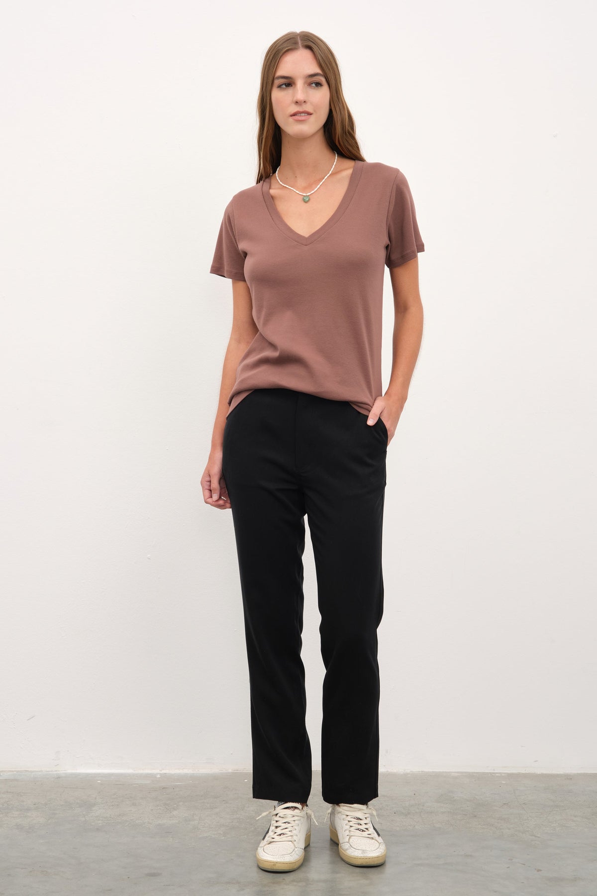 V Neck Fitted T-shirt in Micro-Ribbed Cotton