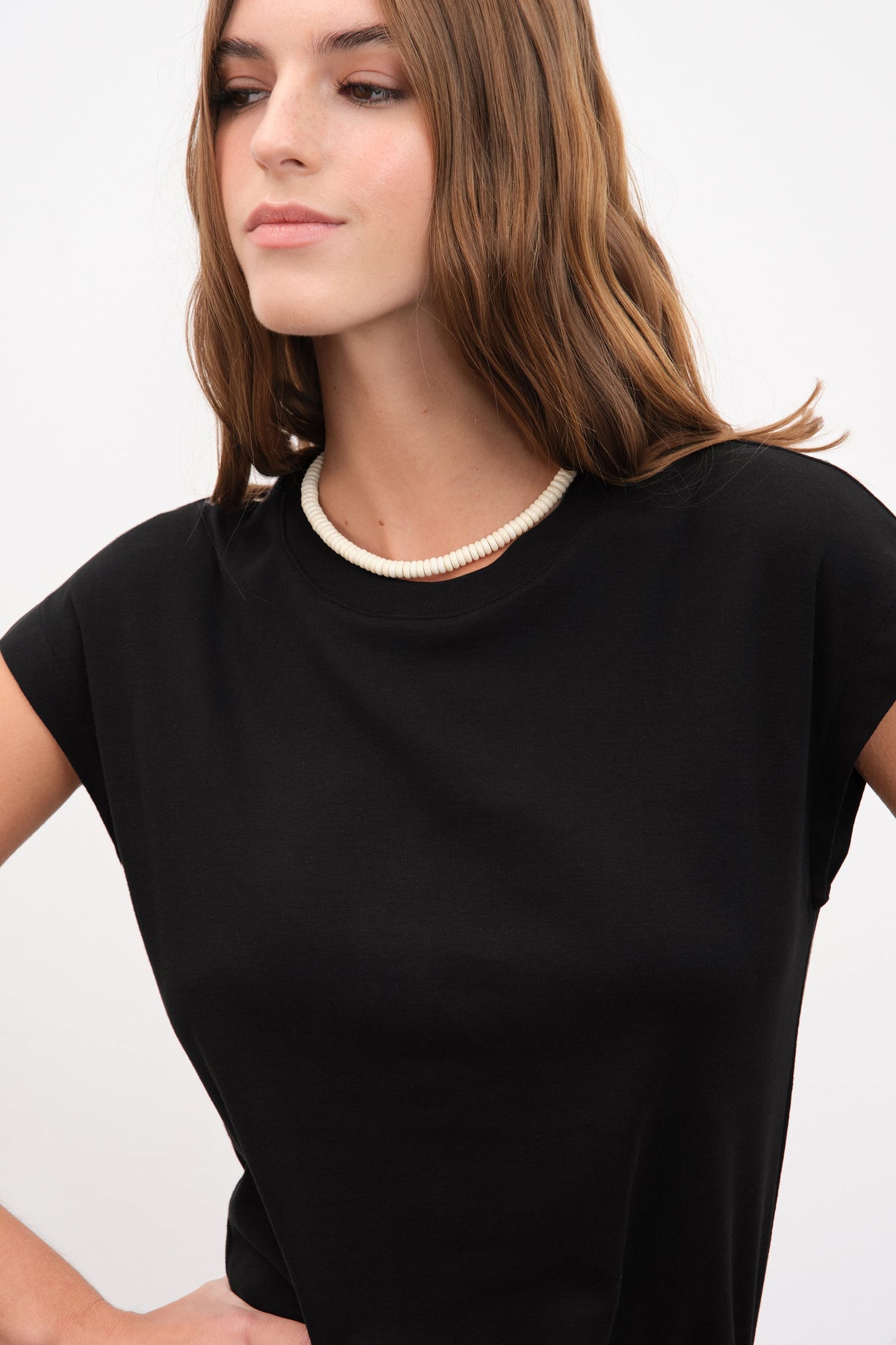 Capped Shoulder T-shirt in Micro-Ribbed Cotton