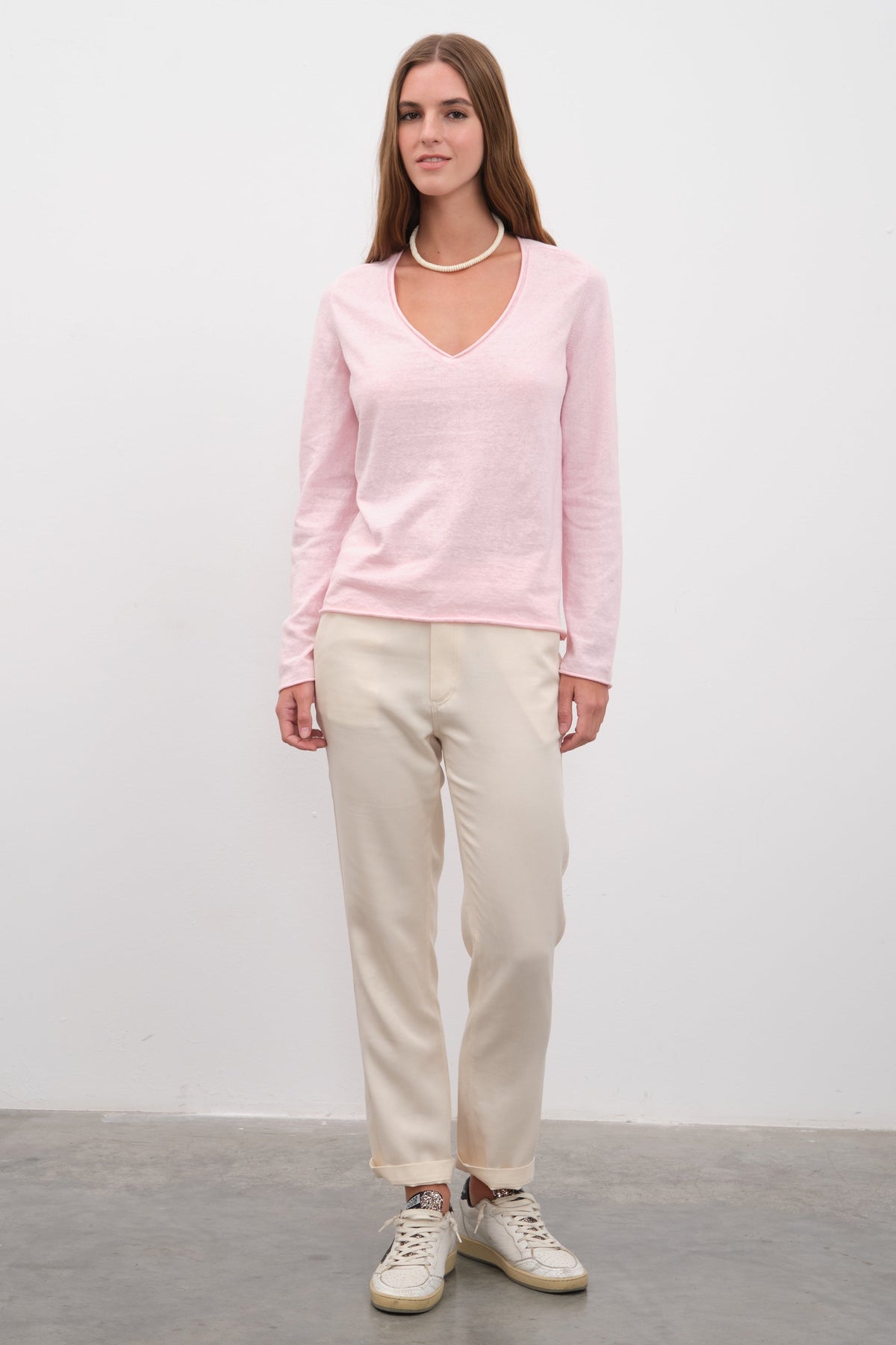 Lightweight V Neck Sweater in Cotton/Linen Blend