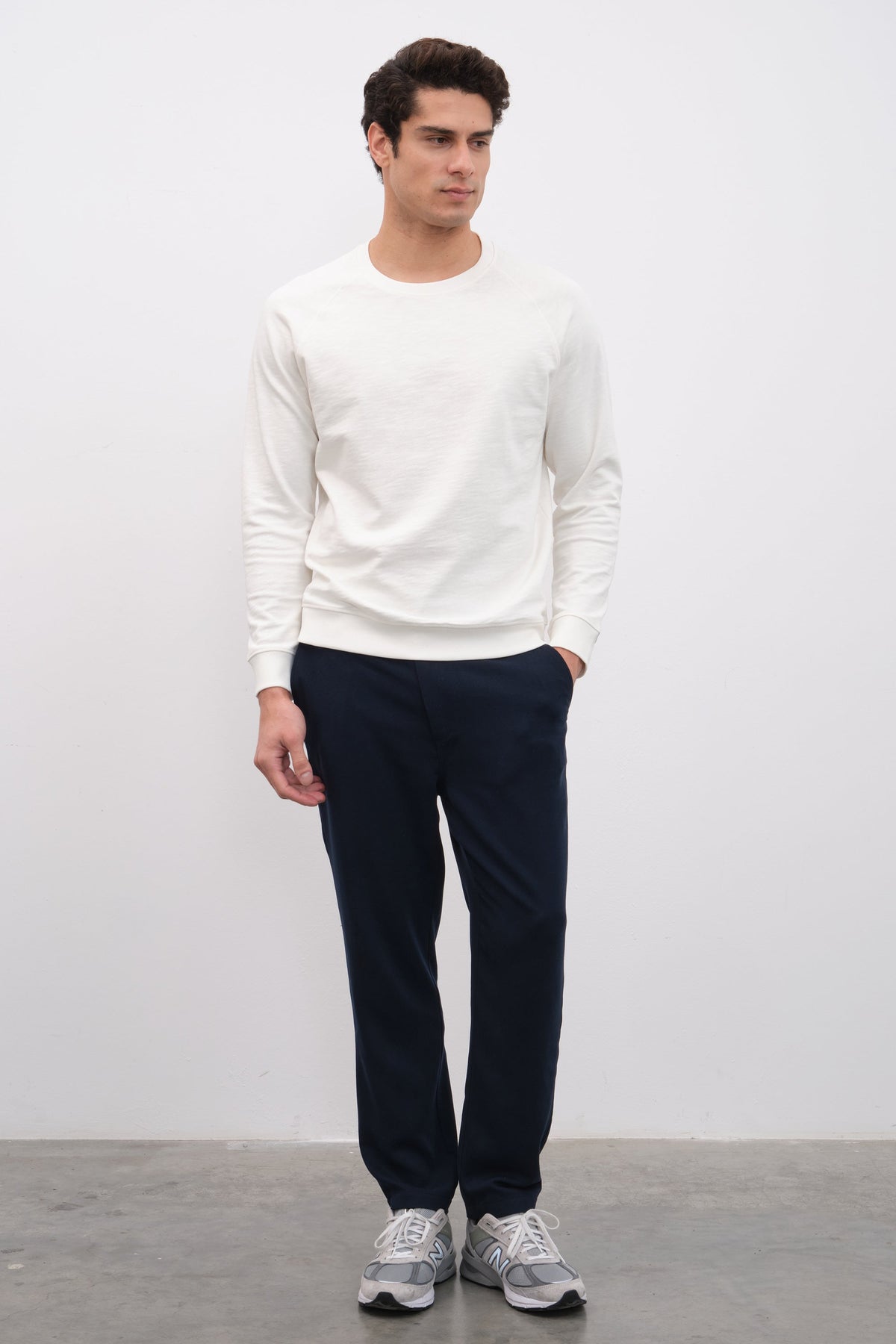 Raglan Sleeve Unisex Sweatshirt in Slub Cotton