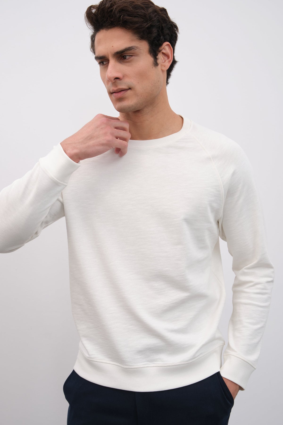 Raglan Sleeve Unisex Sweatshirt in Slub Cotton