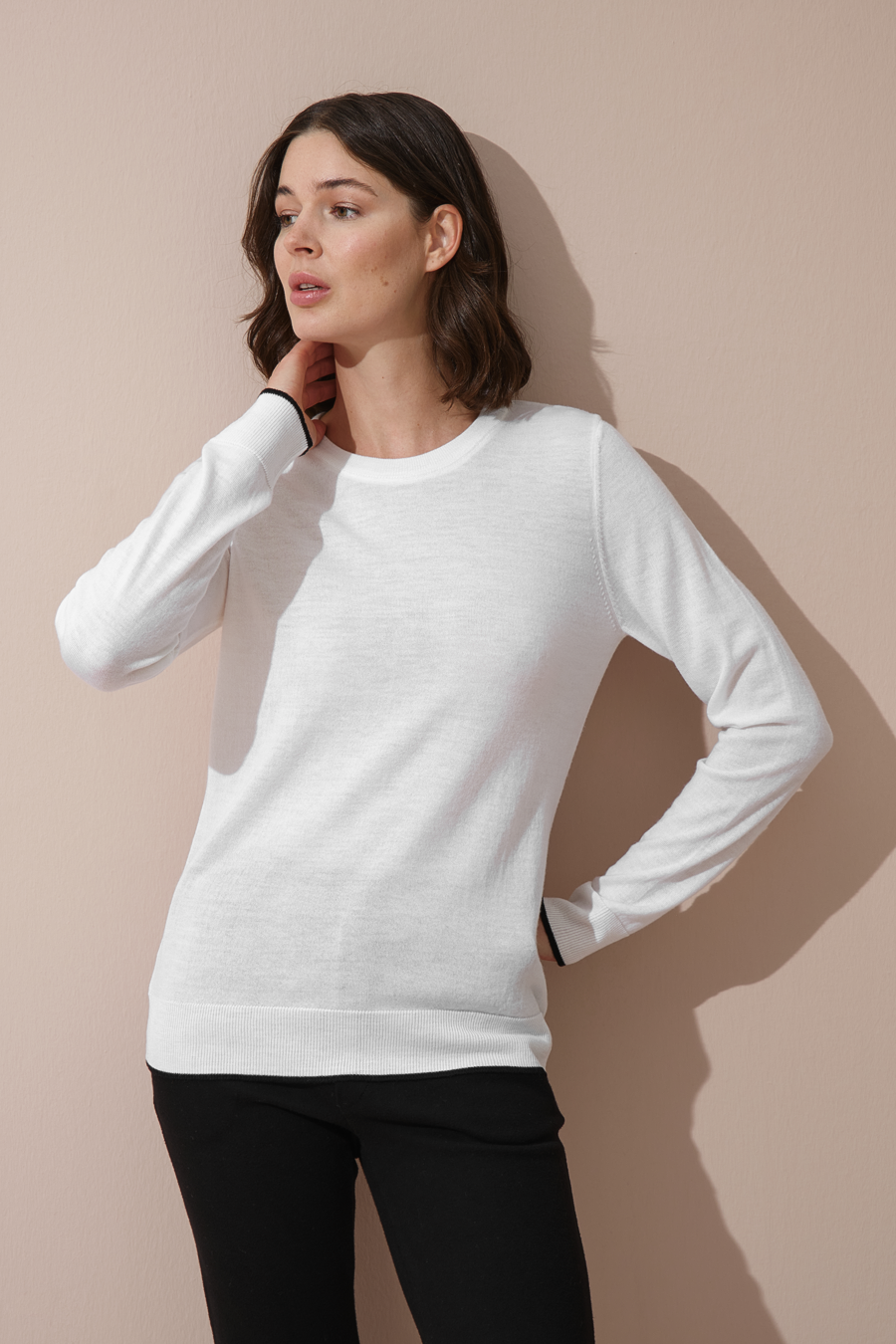 Lighweight Merino Sweater with Contrast Trim