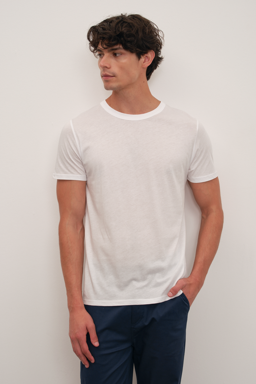 Crew Neck T-shirt in Lightweight Cotton/Modal Blend