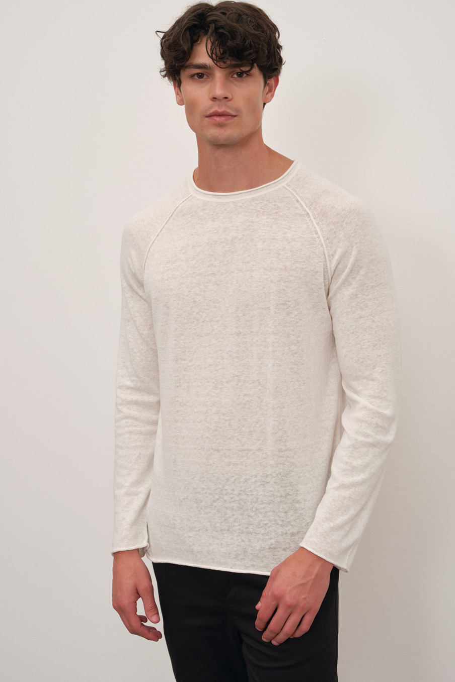 Raglan Sleeve Lightweight Unisex Sweater in Cotton/Linen Blend