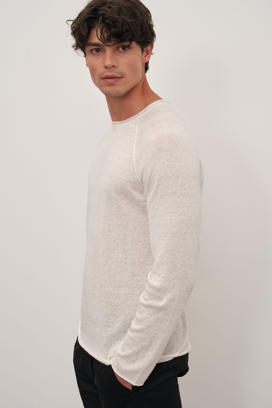 Raglan Sleeve Lightweight Unisex Sweater in Cotton/Linen Blend