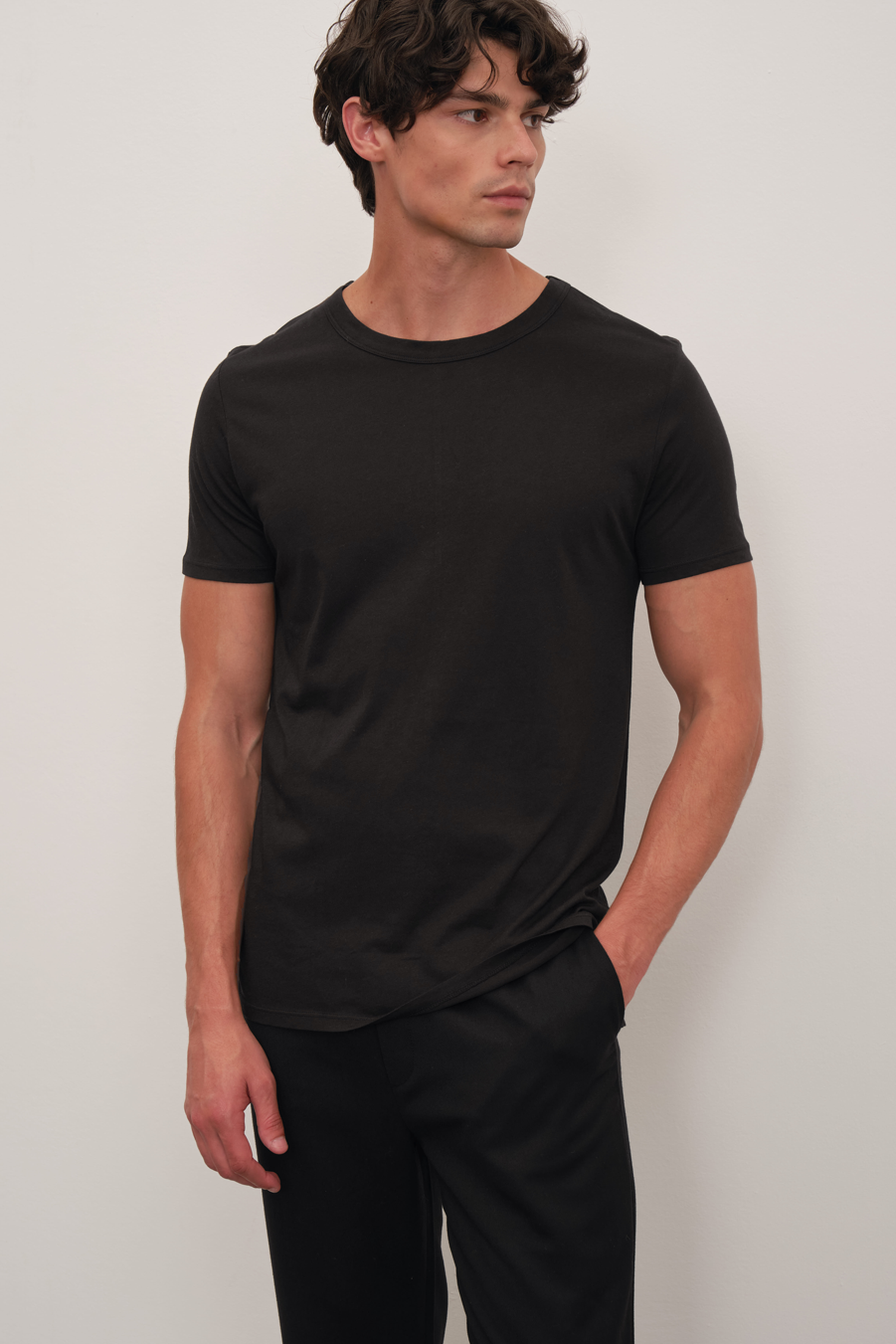 Crew Neck T-shirt in Lightweight Cotton/Modal Blend