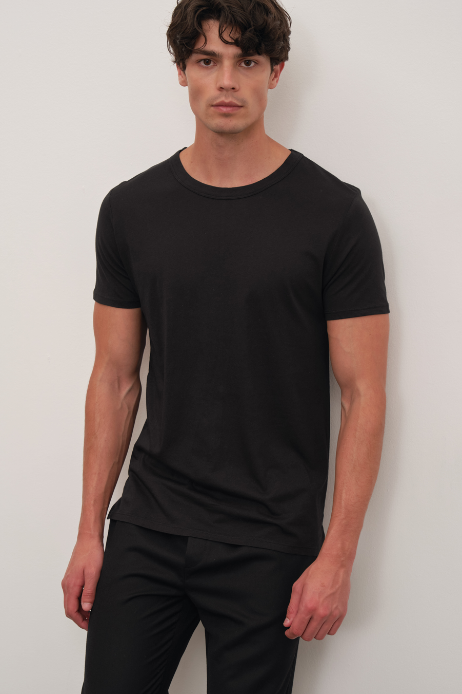 Crew Neck T-shirt in Lightweight Cotton/Modal Blend