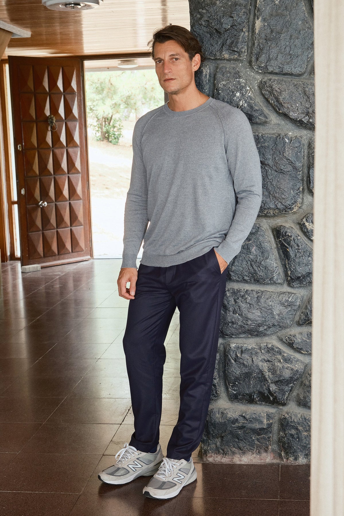 Lightweight Cashmere-Merino Raglan-Sleeve Unisex Sweater