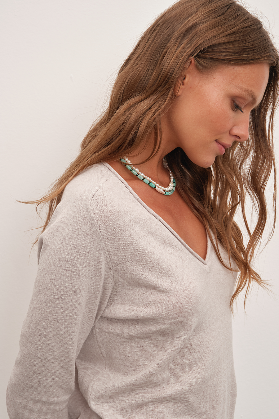 Lightweight V Neck Sweater in Cotton/Linen Blend