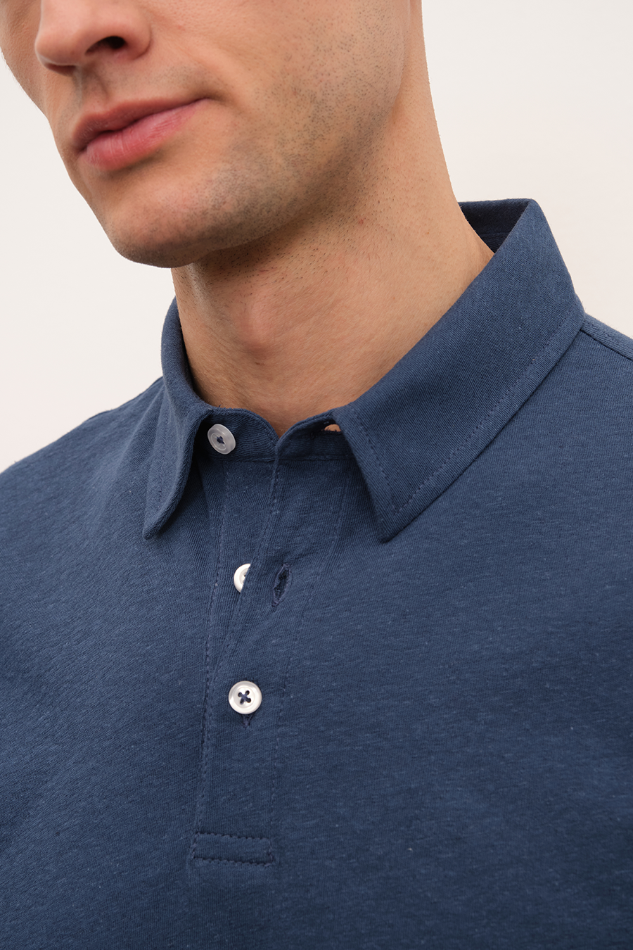 Polo Neck T-shirt in Cotton/Linen Blend
