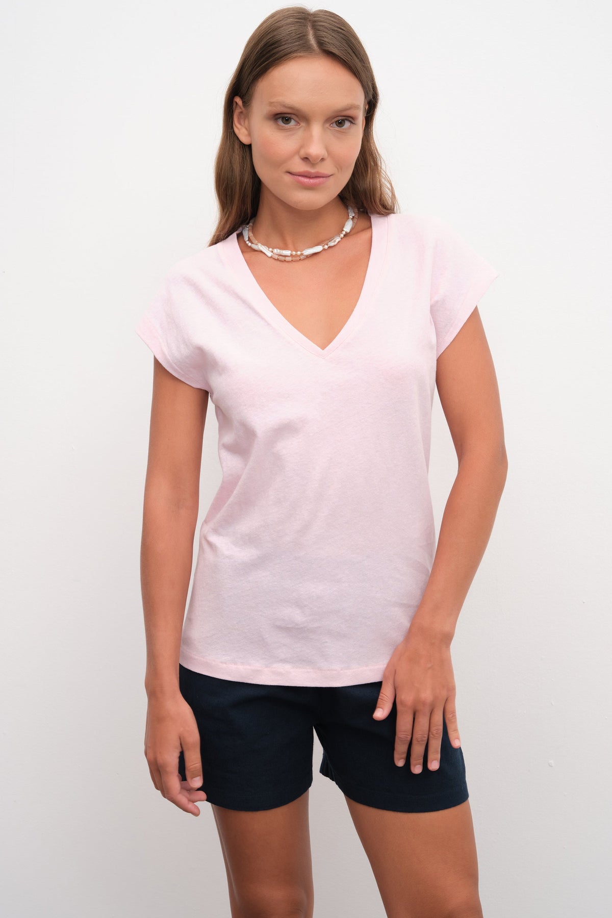 V Neck Tee in Cotton/Linen Blend