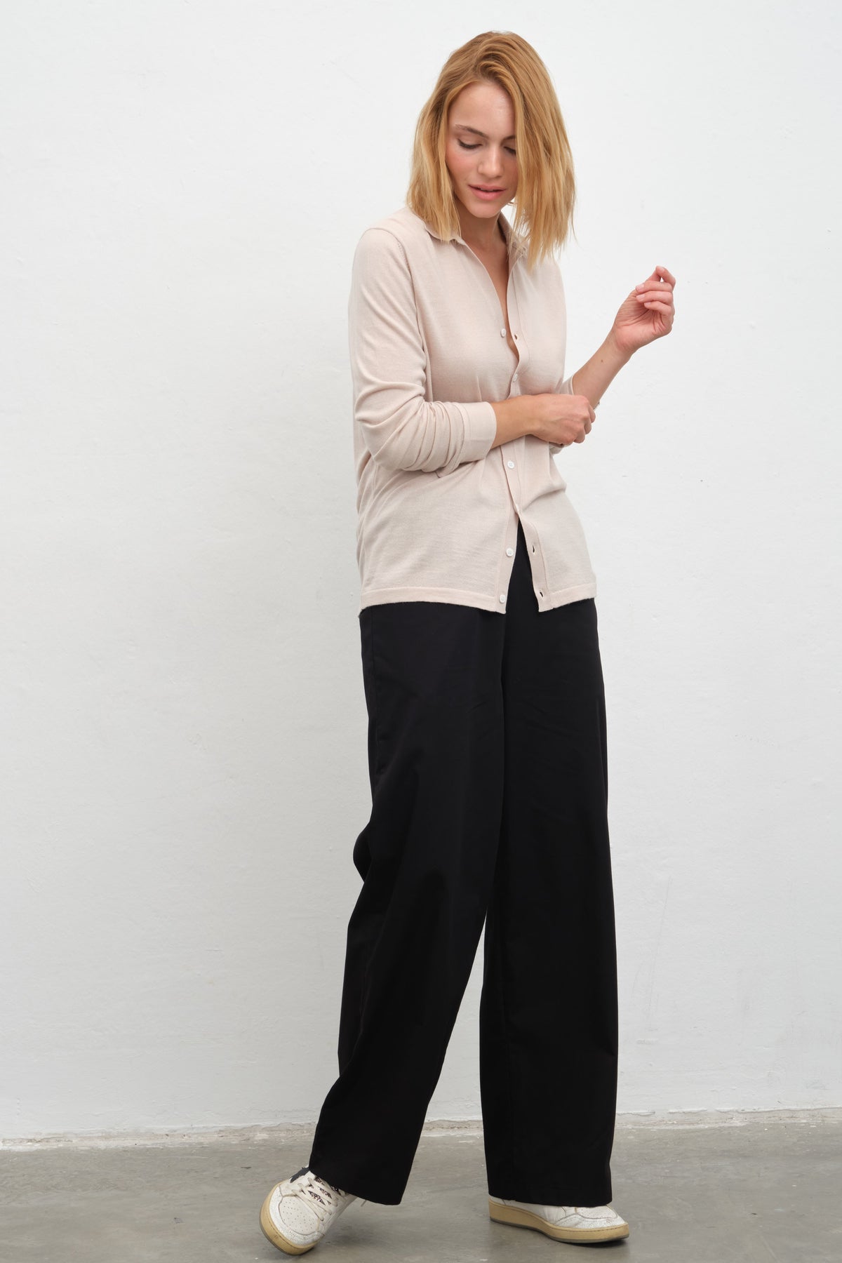 Lightweight Cashmere Polo-Neck Unisex Knit Shirt