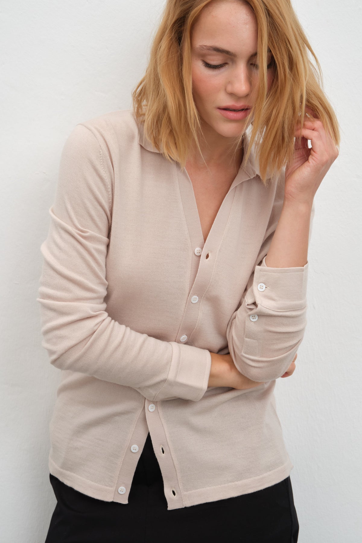 Lightweight Cashmere Polo-Neck Unisex Knit Shirt