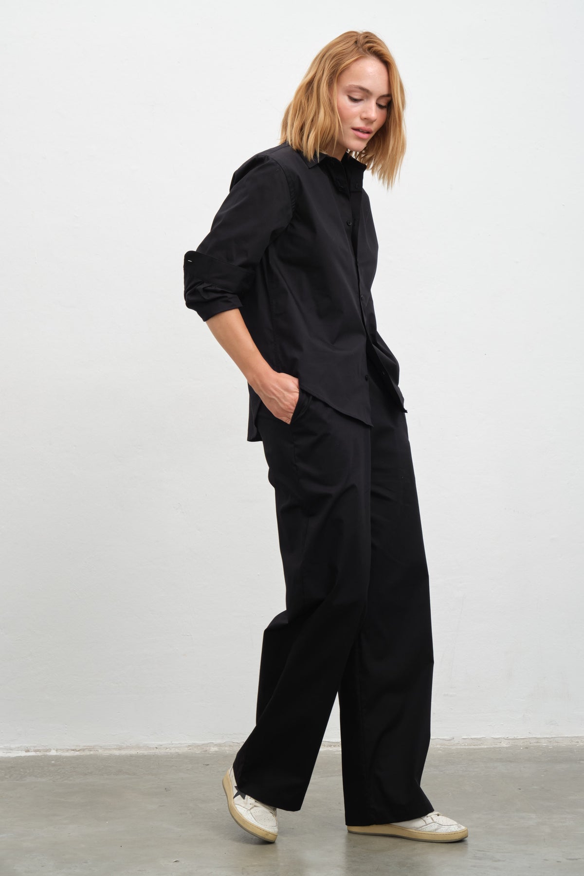 Pull-On Pants in Cotton Gabardine