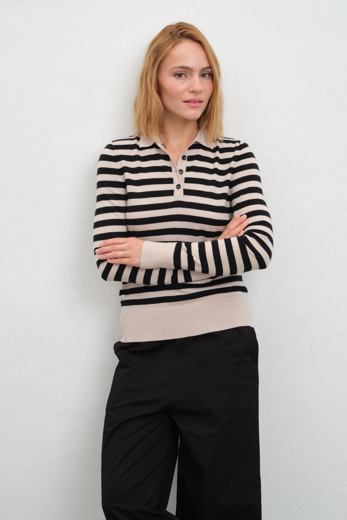 Lightweight Cashmere-Merino Polo-Neck Fitted Sweater