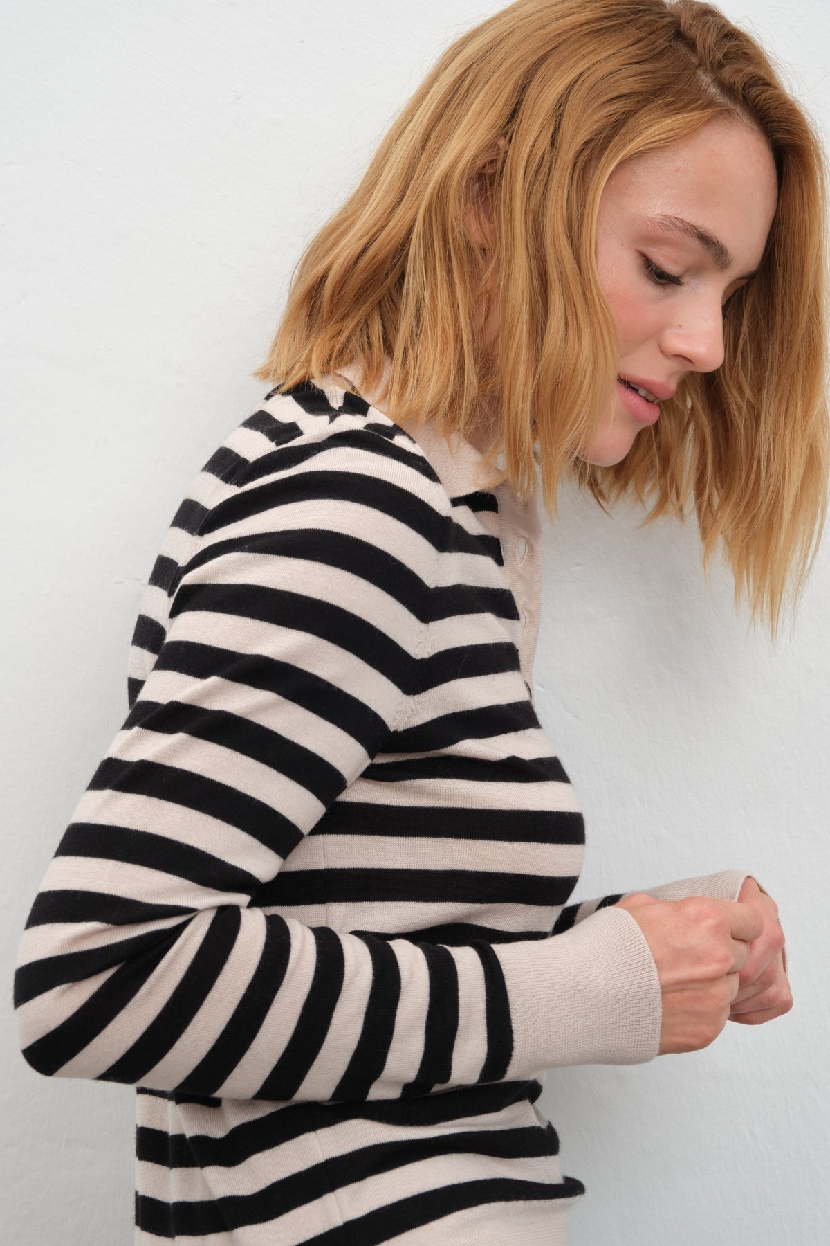 Lightweight Cashmere-Merino Polo-Neck Fitted Sweater