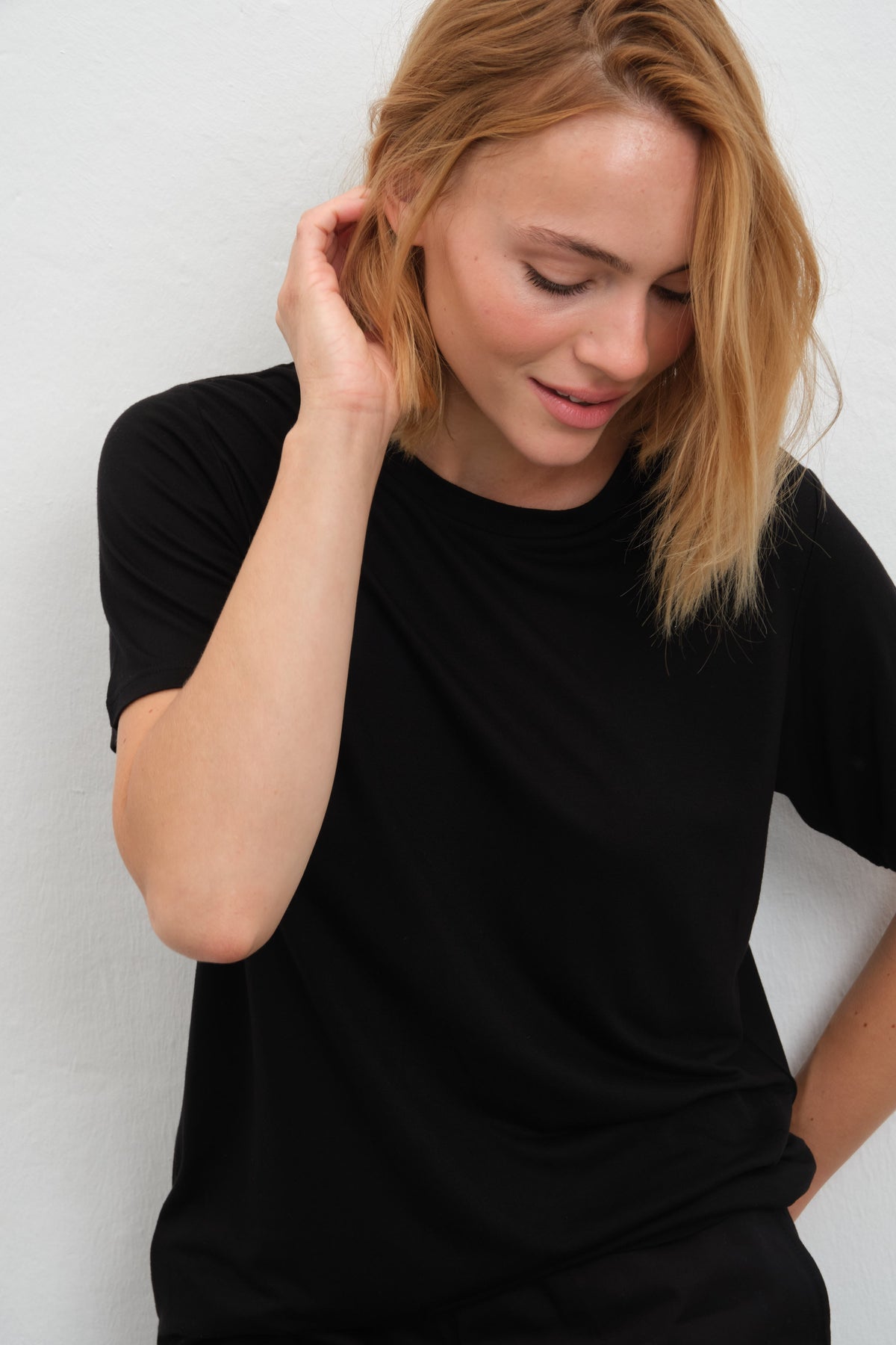 FeatherWeight Crew-Neck T-Shirt in Lyocell (TENCEL™)