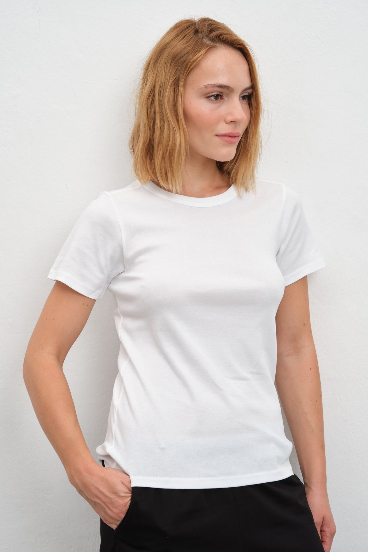 Crew-Neck Fitted T-shirt in Micro-Ribbed Cotton
