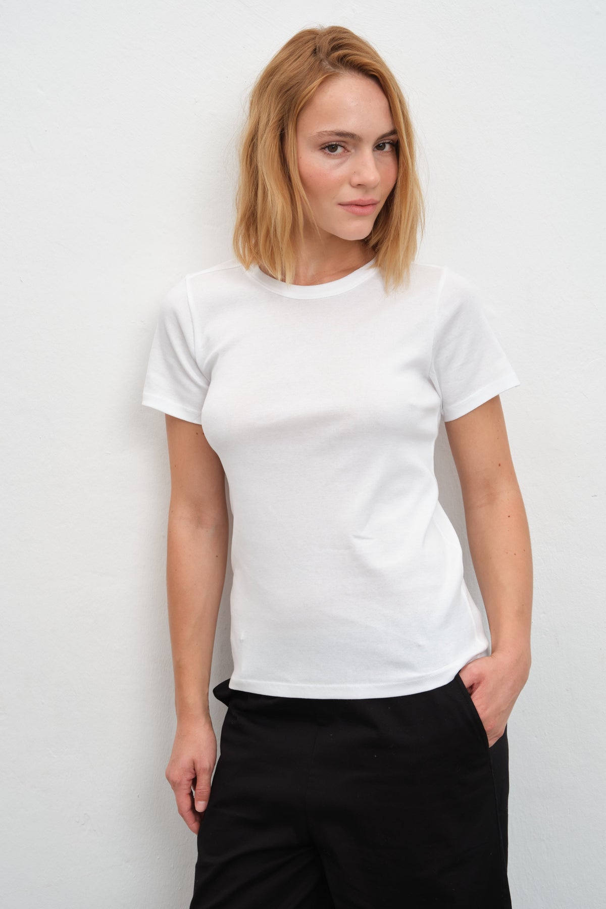 Crew-Neck Fitted T-shirt in Micro-Ribbed Cotton