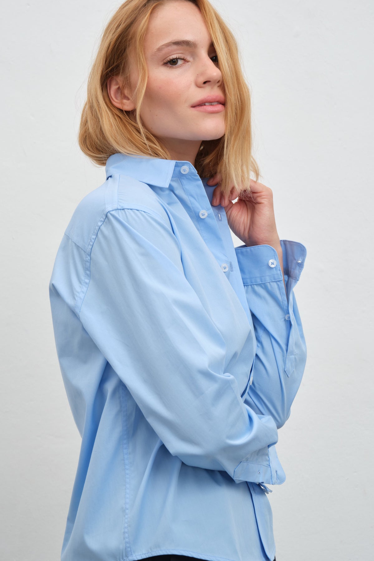 Button-Down Shirt in Cotton Poplin