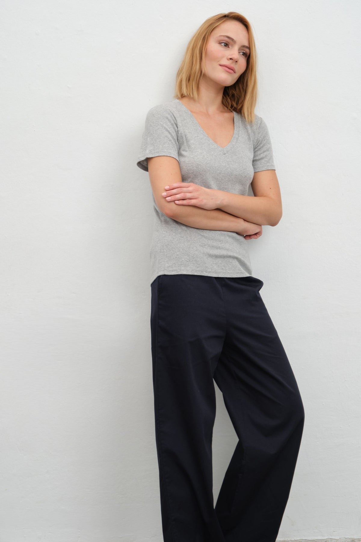 V-Neck Fitted T-shirt in Micro-Ribbed Cotton