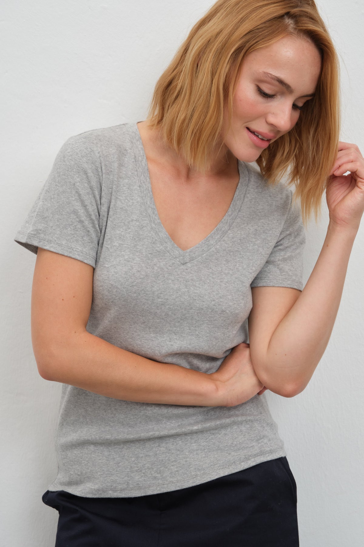V-Neck Fitted T-shirt in Micro-Ribbed Cotton