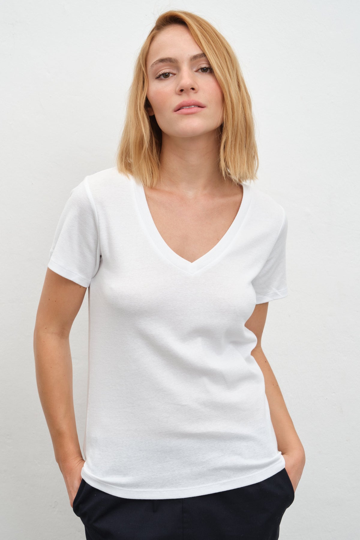 V-Neck Fitted T-shirt in Micro-Ribbed Cotton
