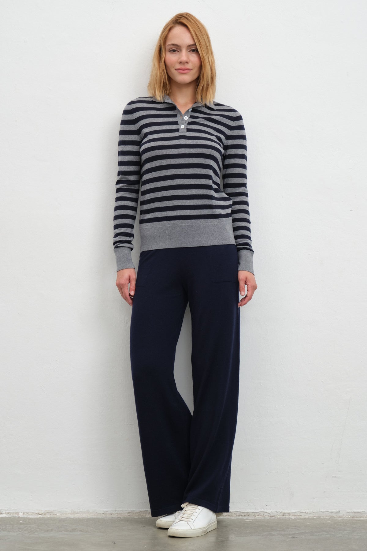 Lightweight Cashmere-Merino Polo-Neck Fitted Sweater