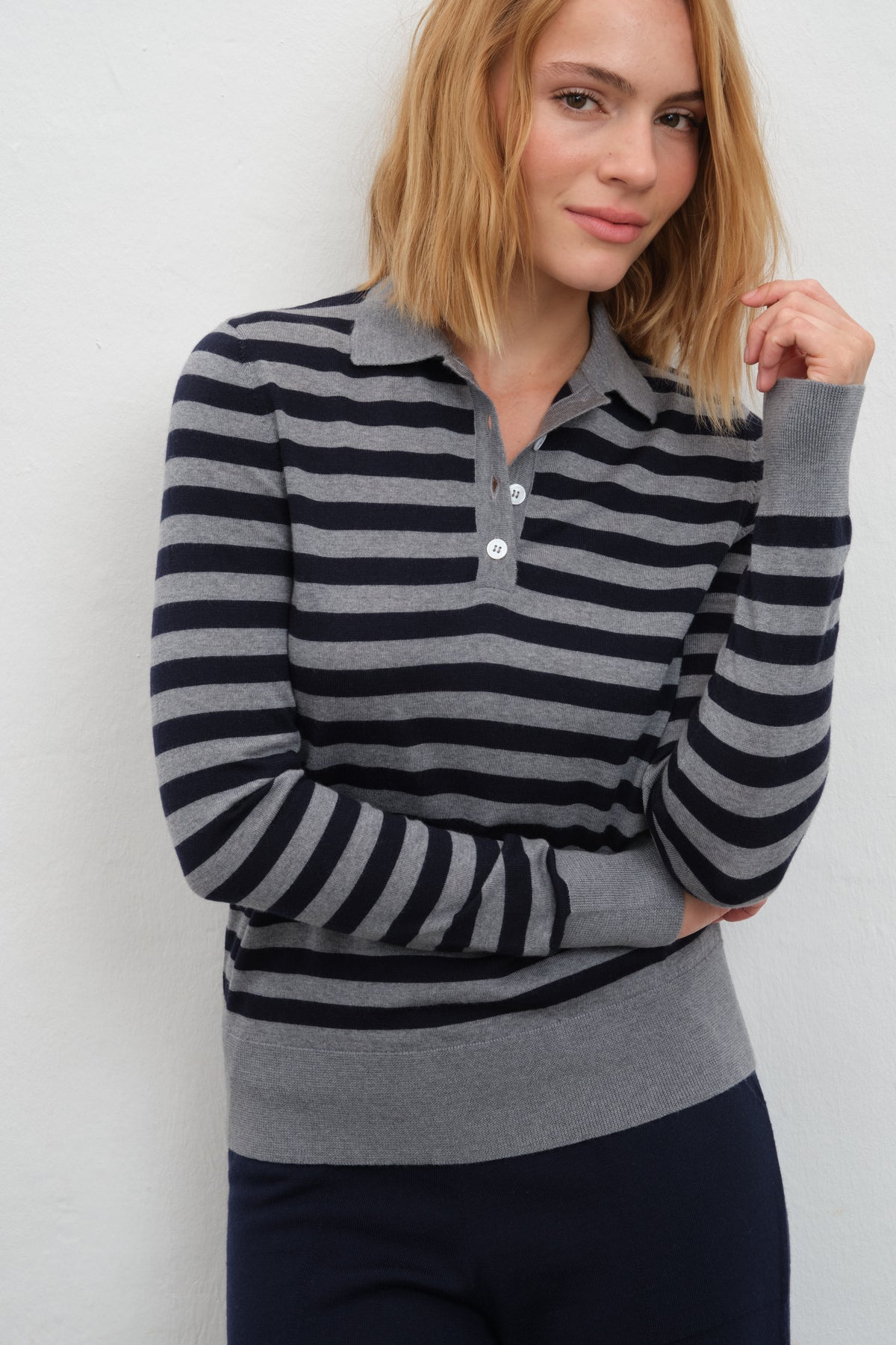 Lightweight Cashmere-Merino Polo-Neck Fitted Sweater