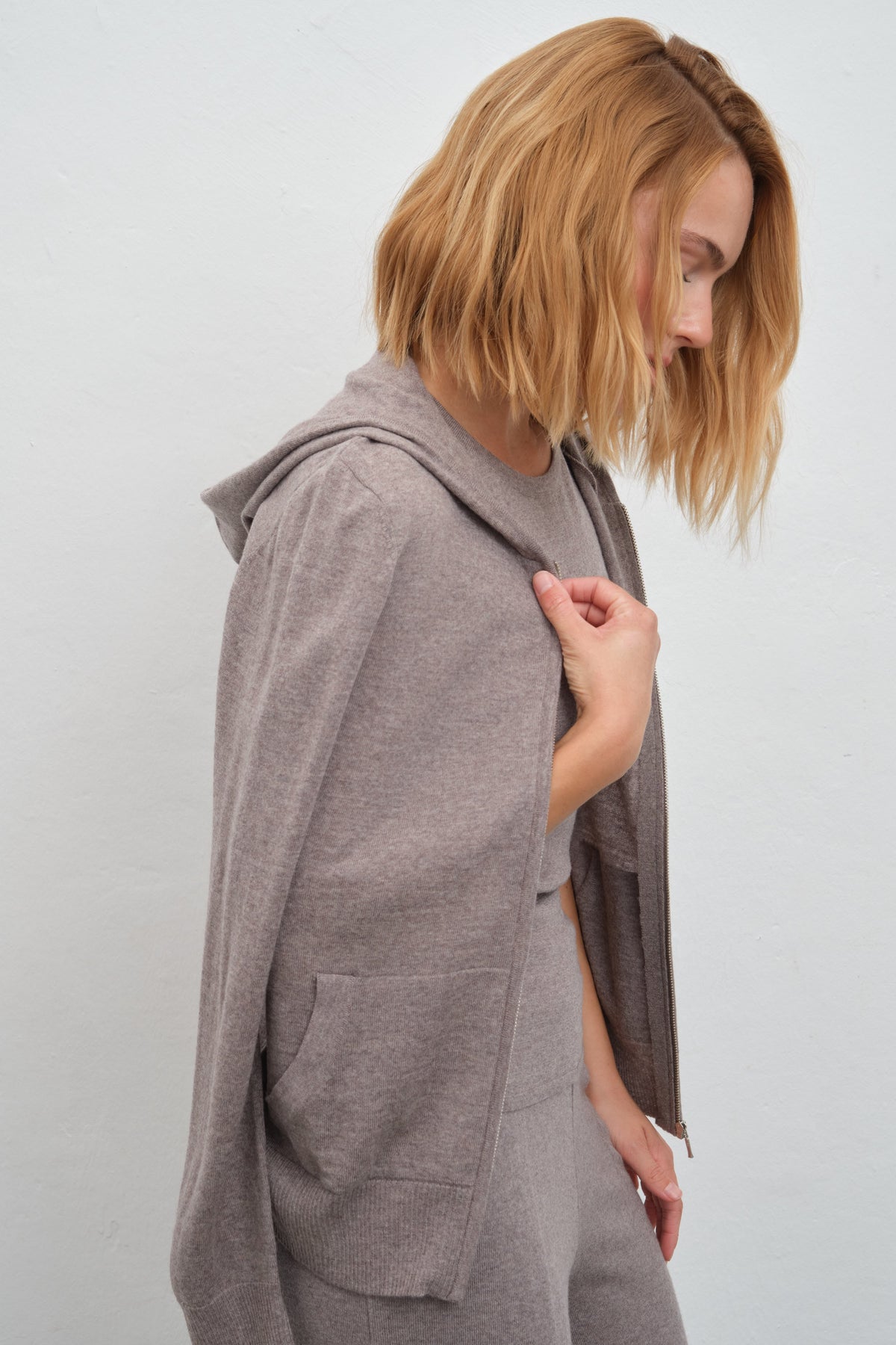 Lightweight Merino Full-Zip Hoodie