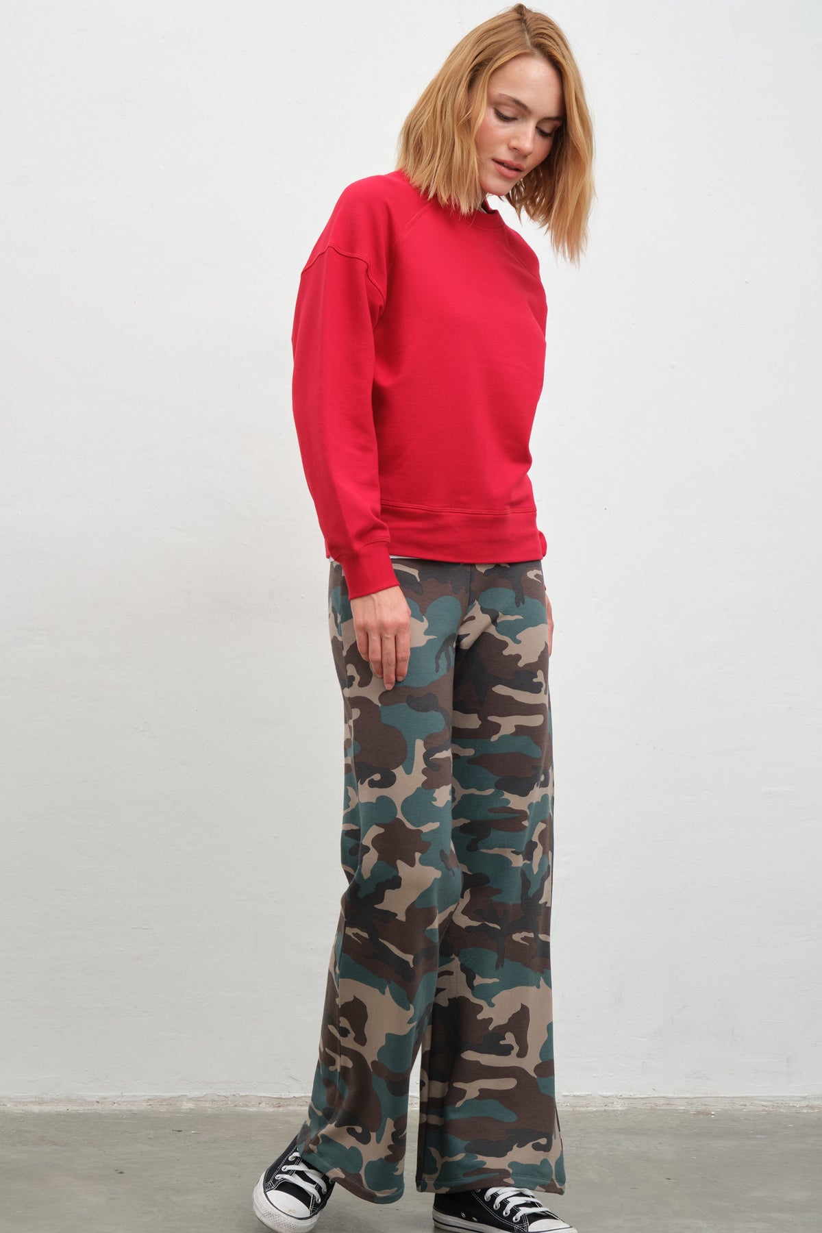 SuperSoft Raglan-Sleeve Oversized Sweatshirt in Modal Fleece